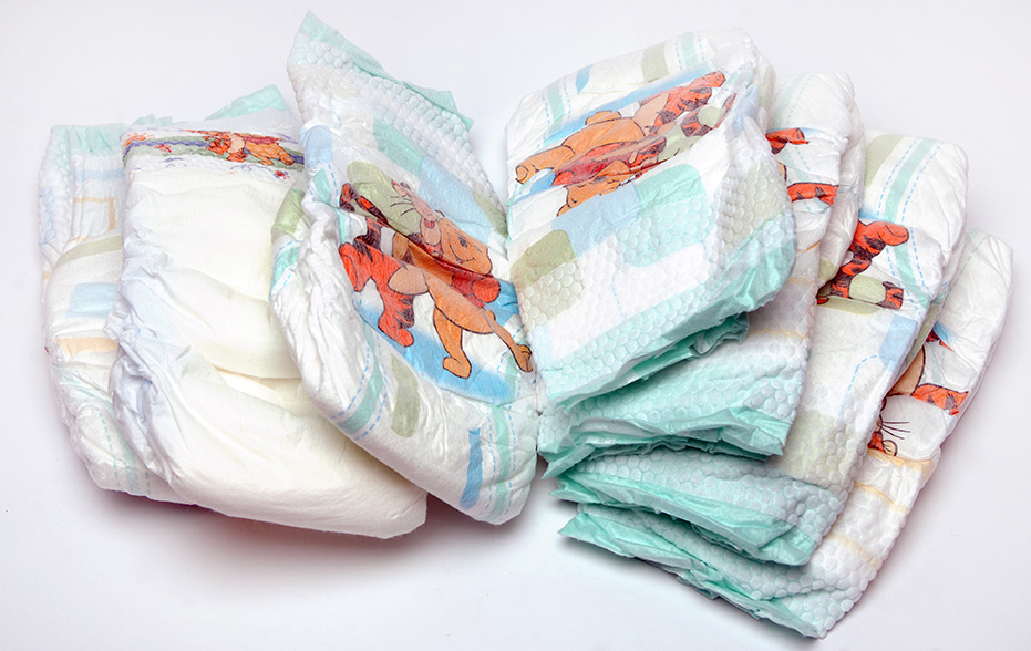 Disposable nappies