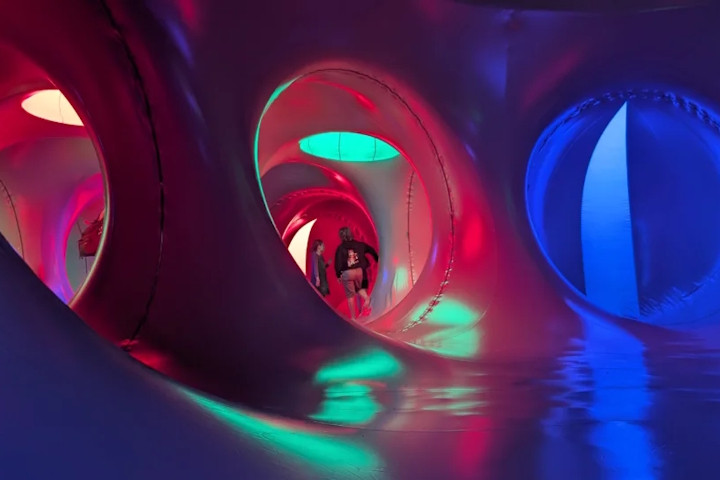 Inside the Myriad: Architects of Air ‘luminarium’